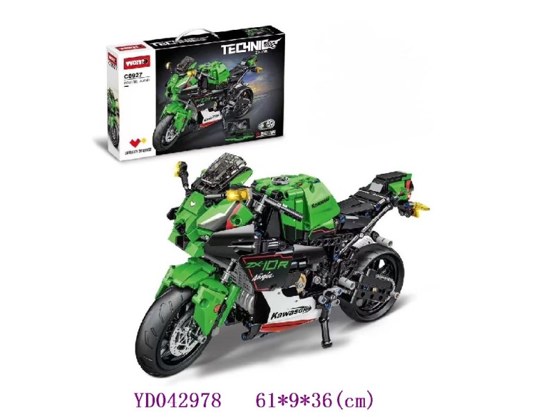 BRICKS -1005 pcs